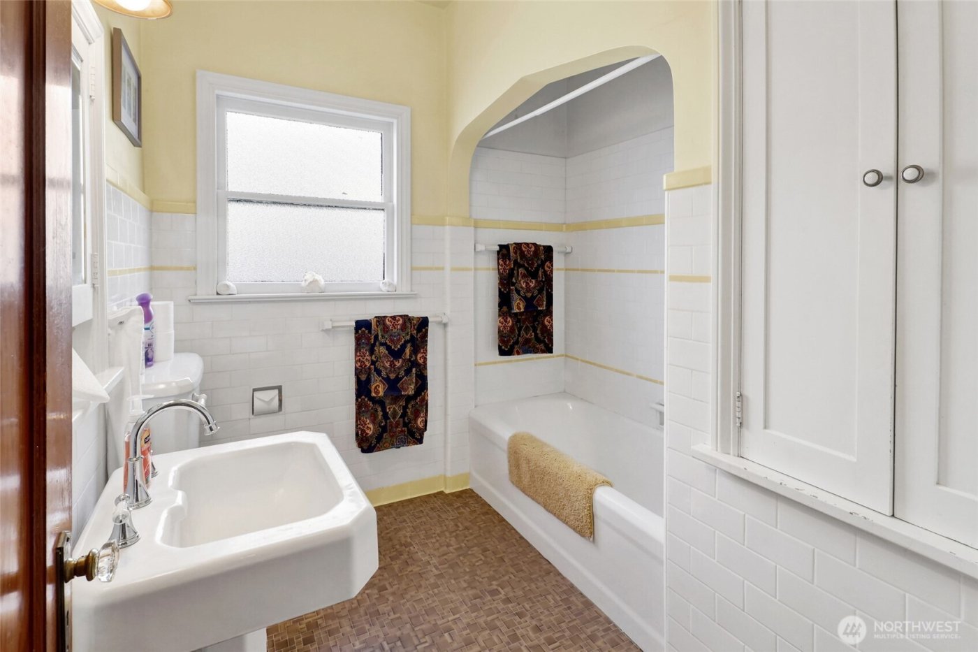 1211 14th Street , Bellingham, WA 98225