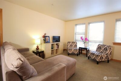 827 Hiawatha Place S #406, Seattle, WA 98144 - Photo 6