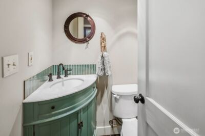 3847 Beach Drive SW, Seattle, WA 98116 - Photo 13