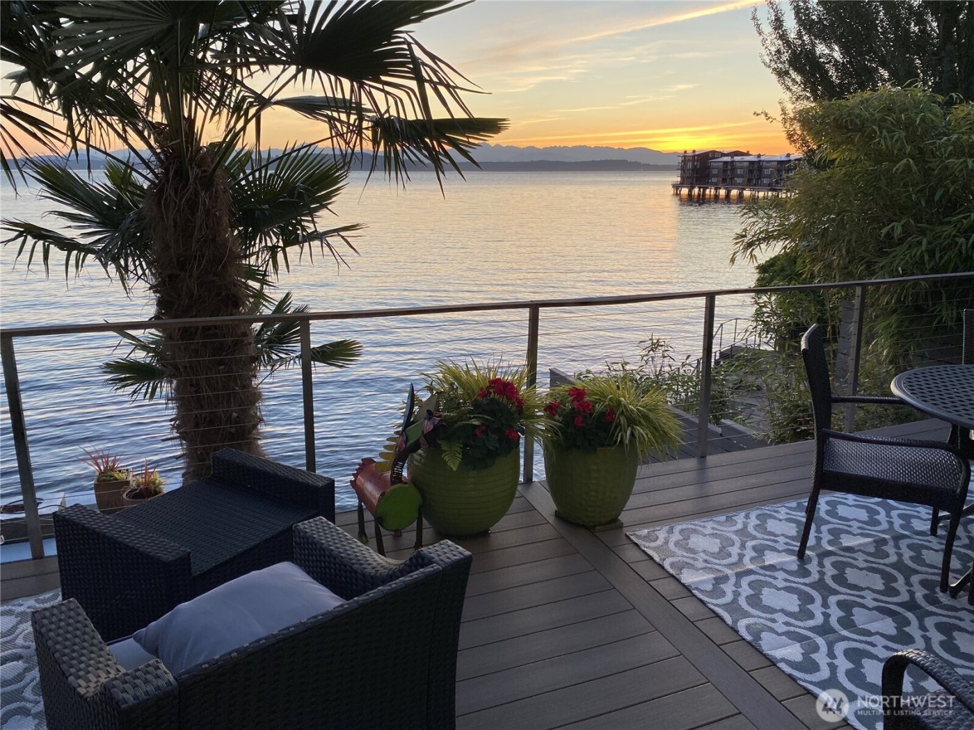 3847 Beach Drive SW, Seattle, WA 98116