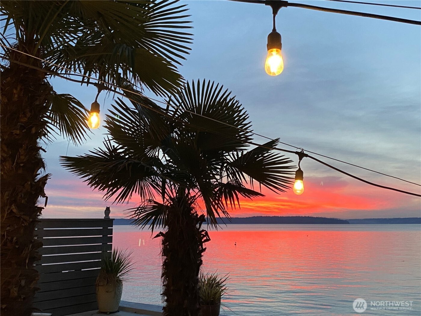 3847 Beach Drive SW, Seattle, WA 98116