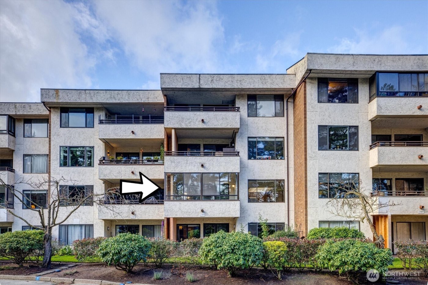 11019 B Glen Acres Drive S, Seattle, WA 98168-1581