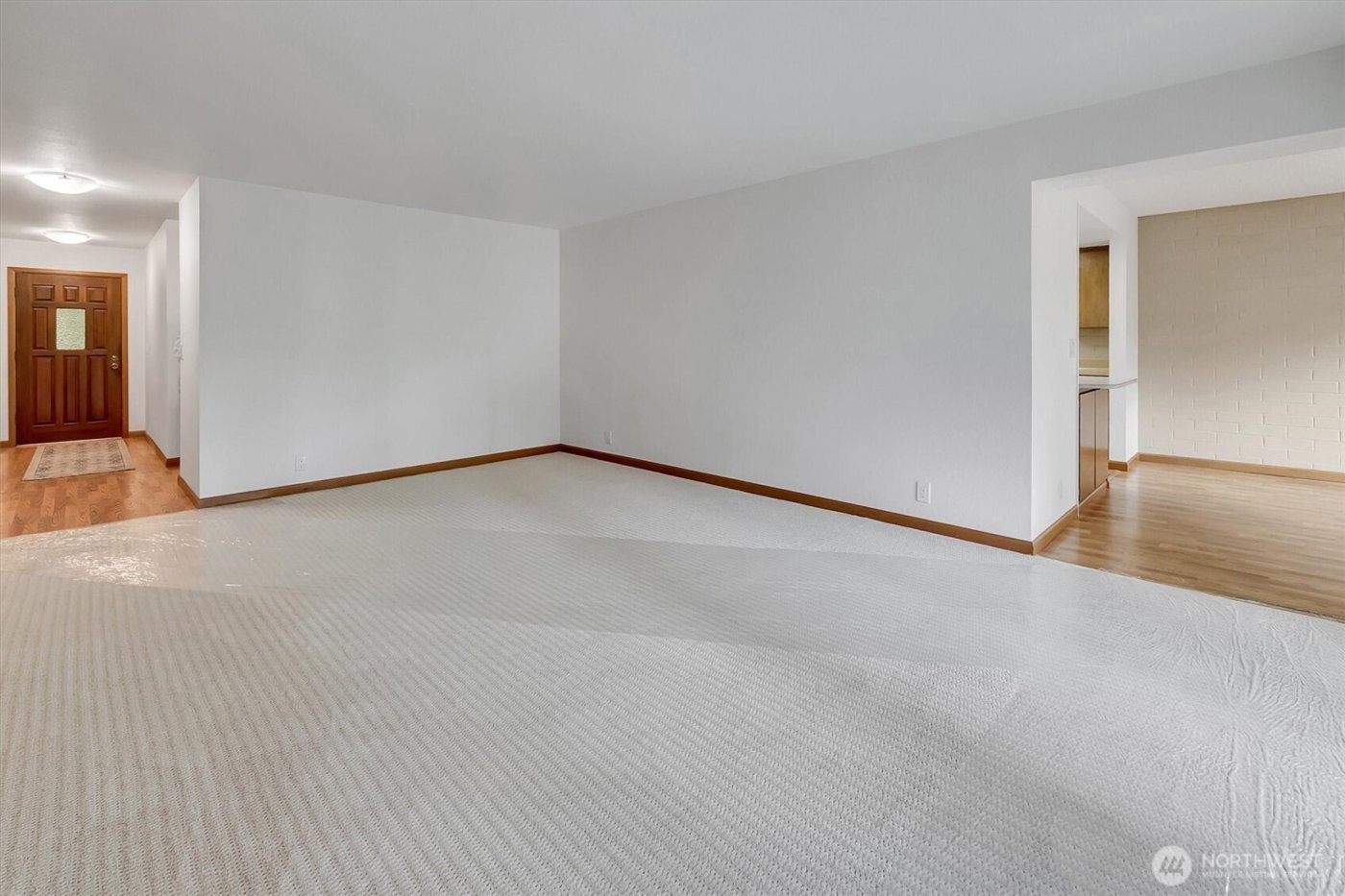 11019 B Glen Acres Drive S, Seattle, WA 98168-1581