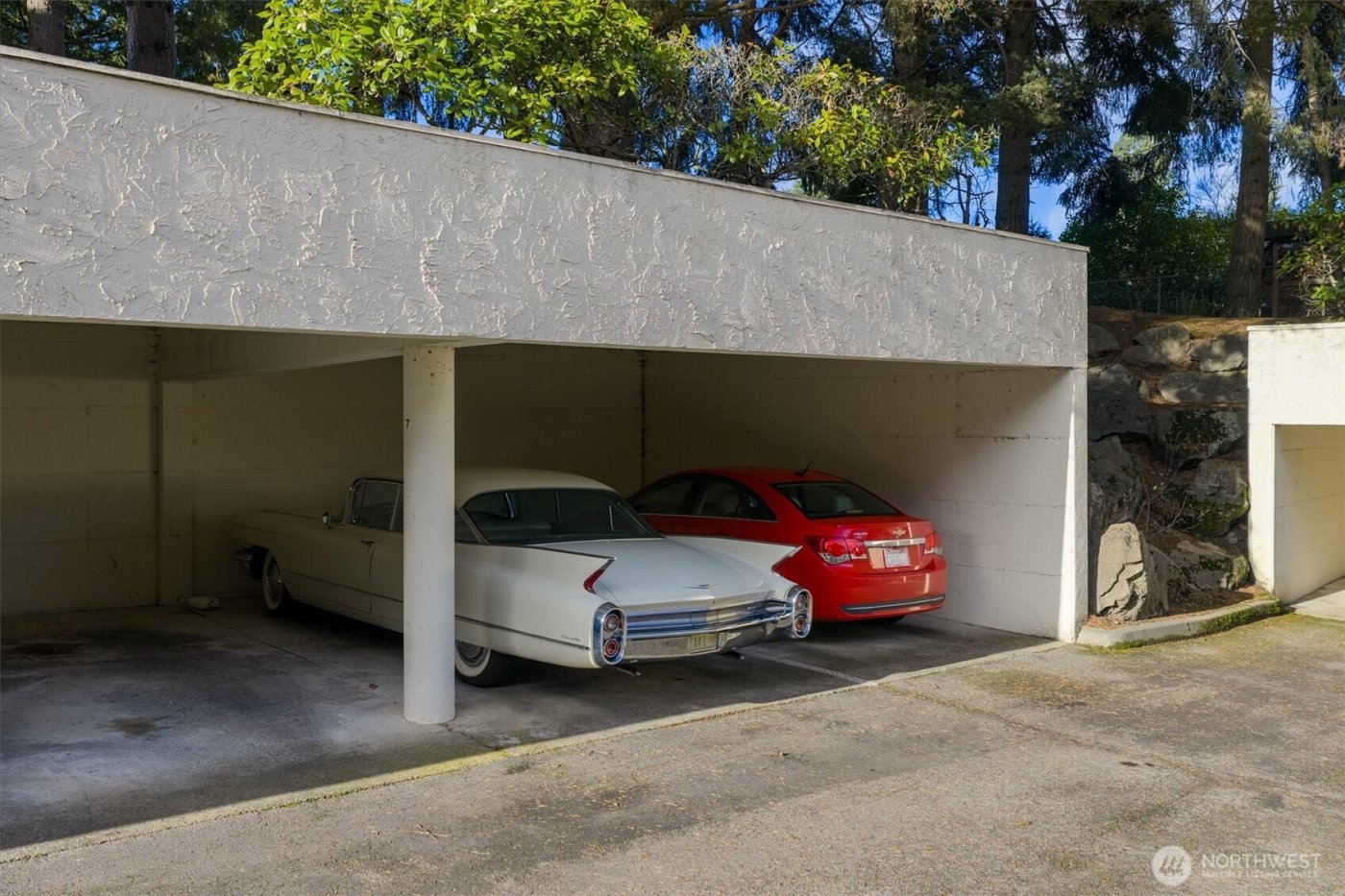 11019 B Glen Acres Drive S, Seattle, WA 98168-1581