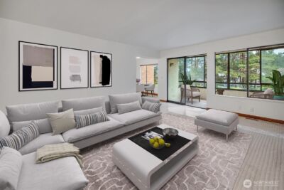 11019 B Glen Acres Drive S, Seattle, WA 98168-1581 - Photo 9