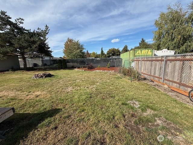 420 Rosewood Drive , Buckley, WA 98321
