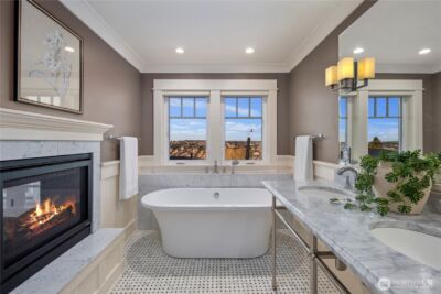 426 Smith Street , Seattle, WA 98109 - Photo 20