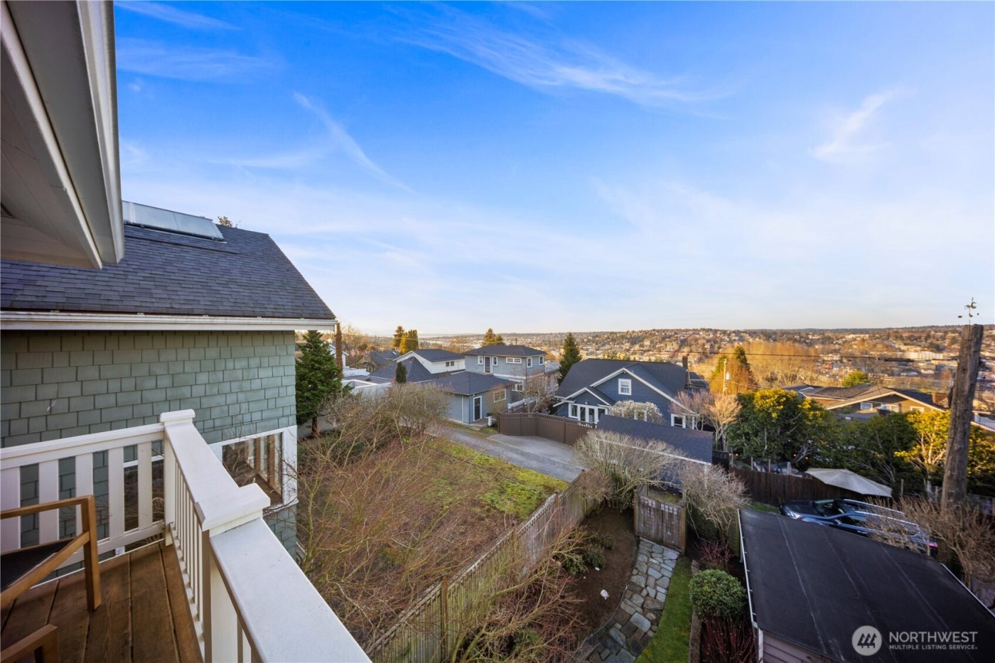 426 Smith Street , Seattle, WA 98109