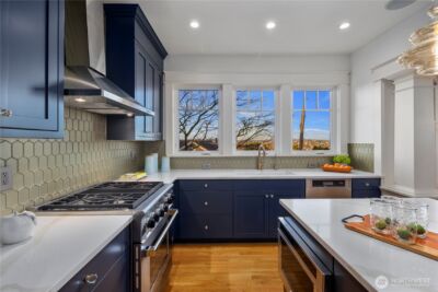 426 Smith Street , Seattle, WA 98109 - Photo 12