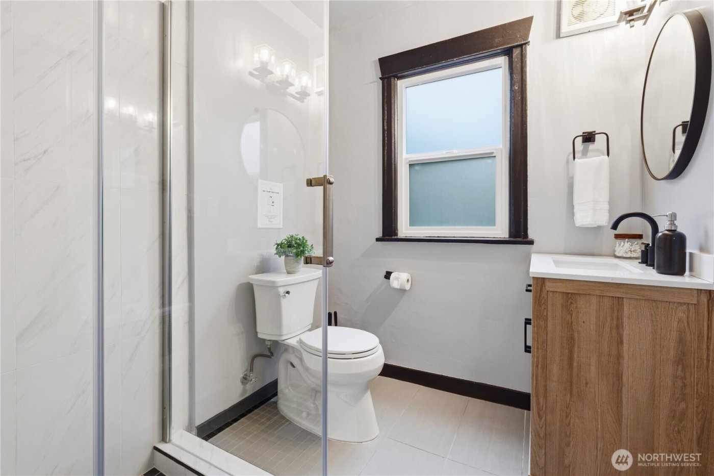 5506 5th Avenue NW, Seattle, WA 98017