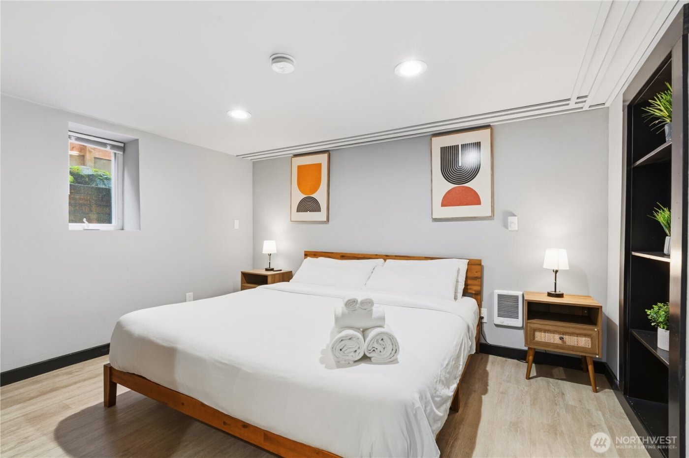 5506 5th Avenue NW, Seattle, WA 98017