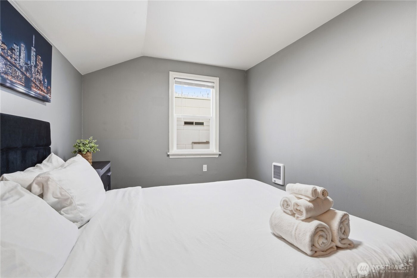 5506 5th Avenue NW, Seattle, WA 98017