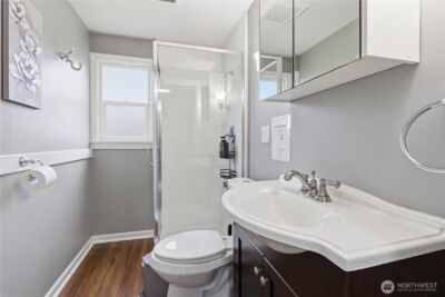 5506 5th Avenue NW, Seattle, WA 98017 - Photo 31