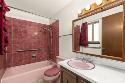 10411 57th Avenue S, Seattle, WA 98178 - Photo 12