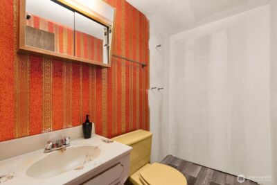 10411 57th Avenue S, Seattle, WA 98178 - Photo 19