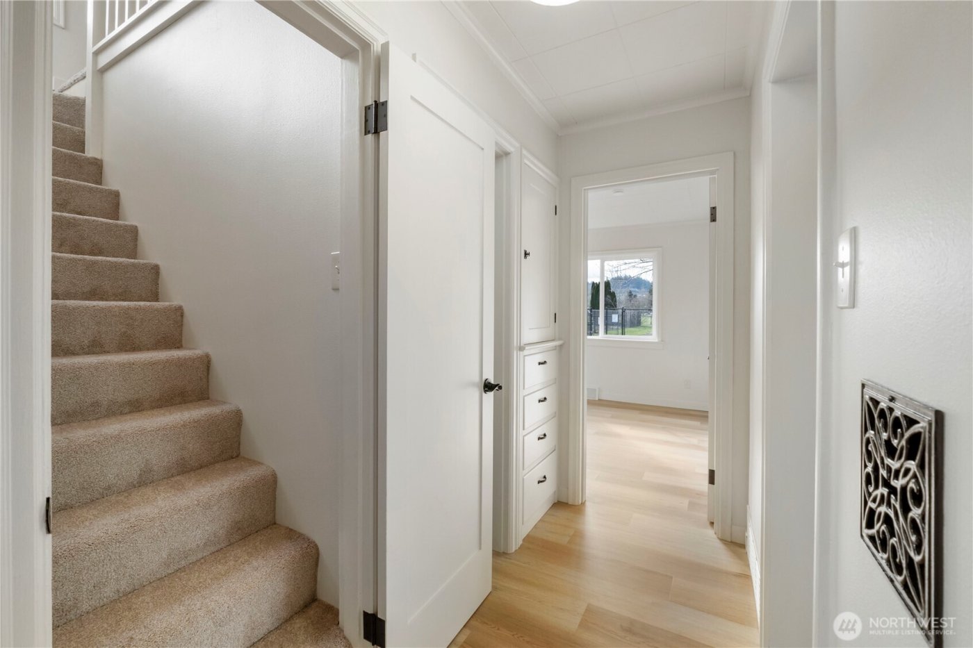 319 4th Avenue SE, Puyallup, WA 98372