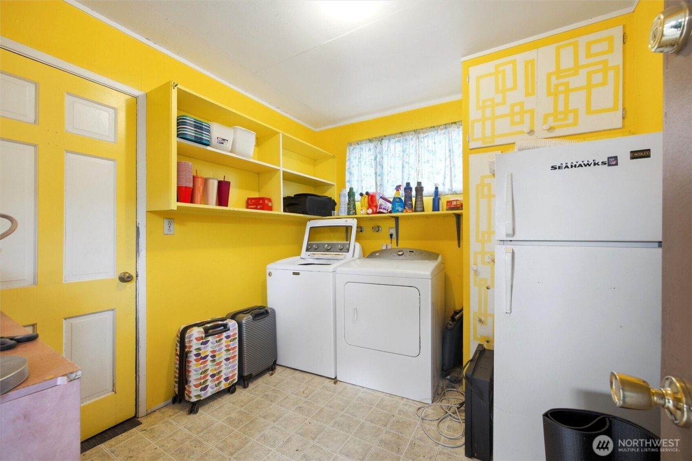 1715 N 15th Avenue , Pasco, WA 99301