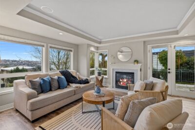 1203 5th Avenue N, Seattle, WA 98109