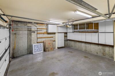 1203 5th Avenue N, Seattle, WA 98109 - Photo 36