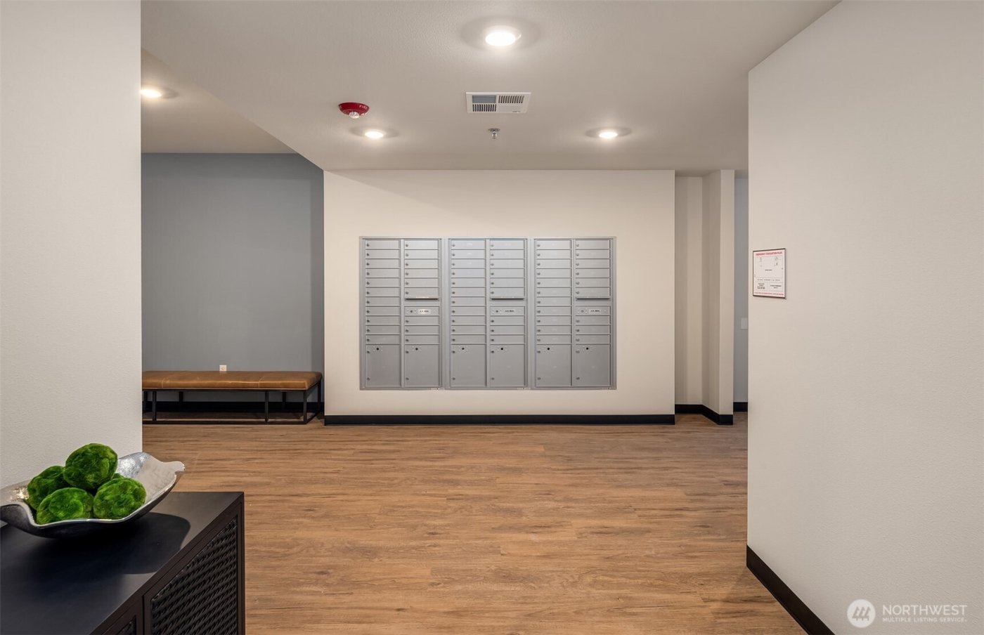 6901 NE 184th Lane #110, Kenmore, WA 98028