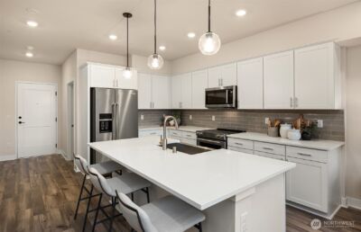 6901 NE 184th Lane #110, Kenmore, WA 98028 - Photo 4