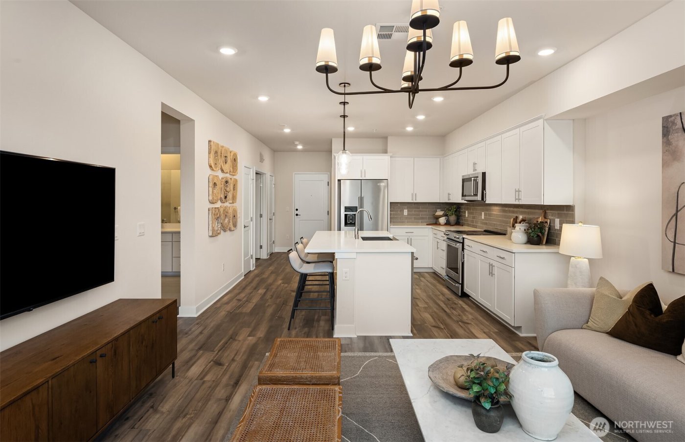 6901 NE 184th Lane #110, Kenmore, WA 98028