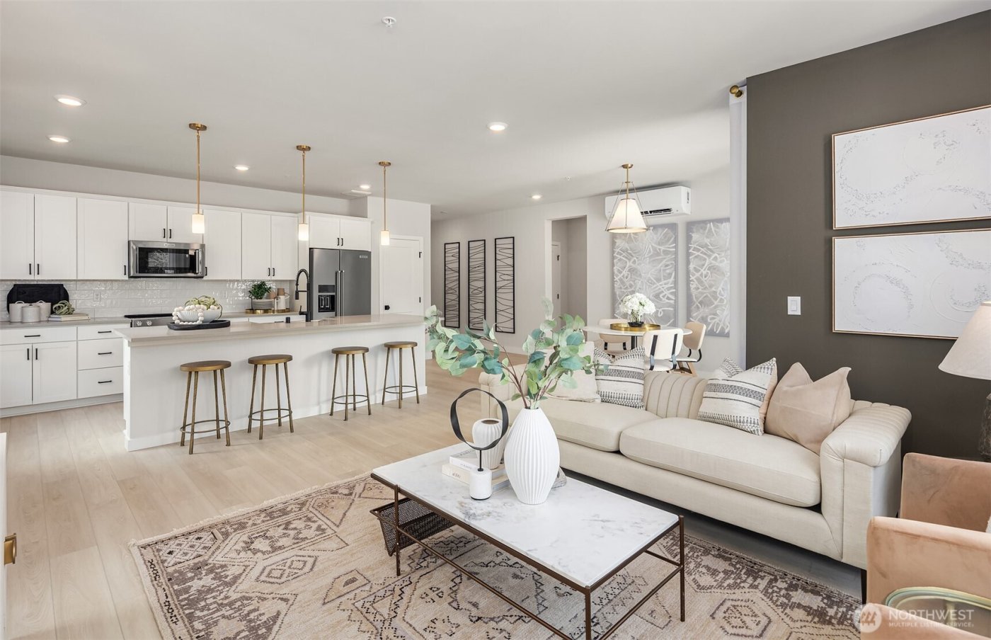 6949 NE 184th Lane #412, Kenmore, WA 98028