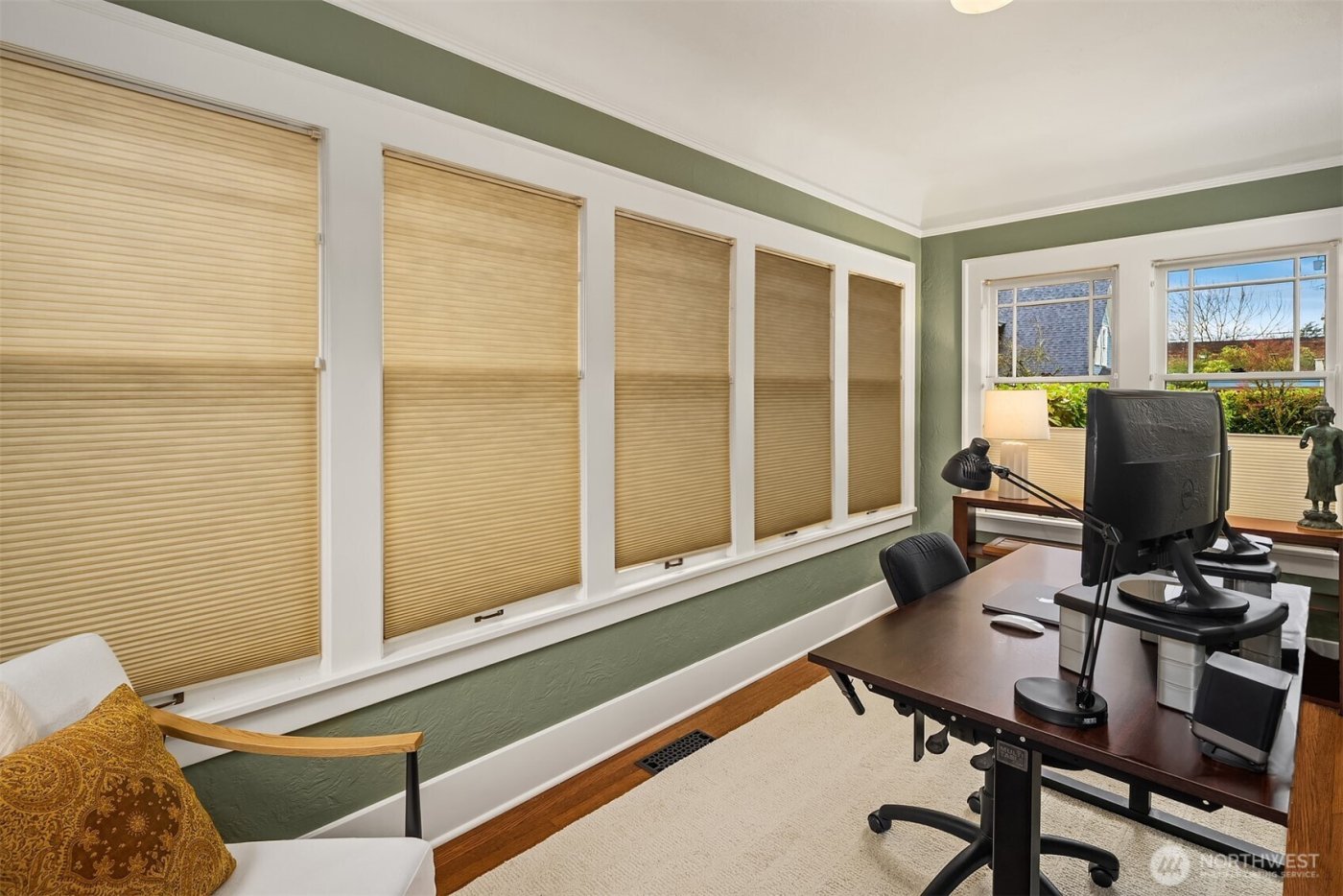 3609 Burke Avenue N, Seattle, WA 98103