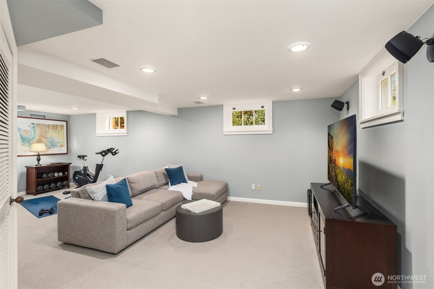 3609 Burke Avenue N, Seattle, WA 98103