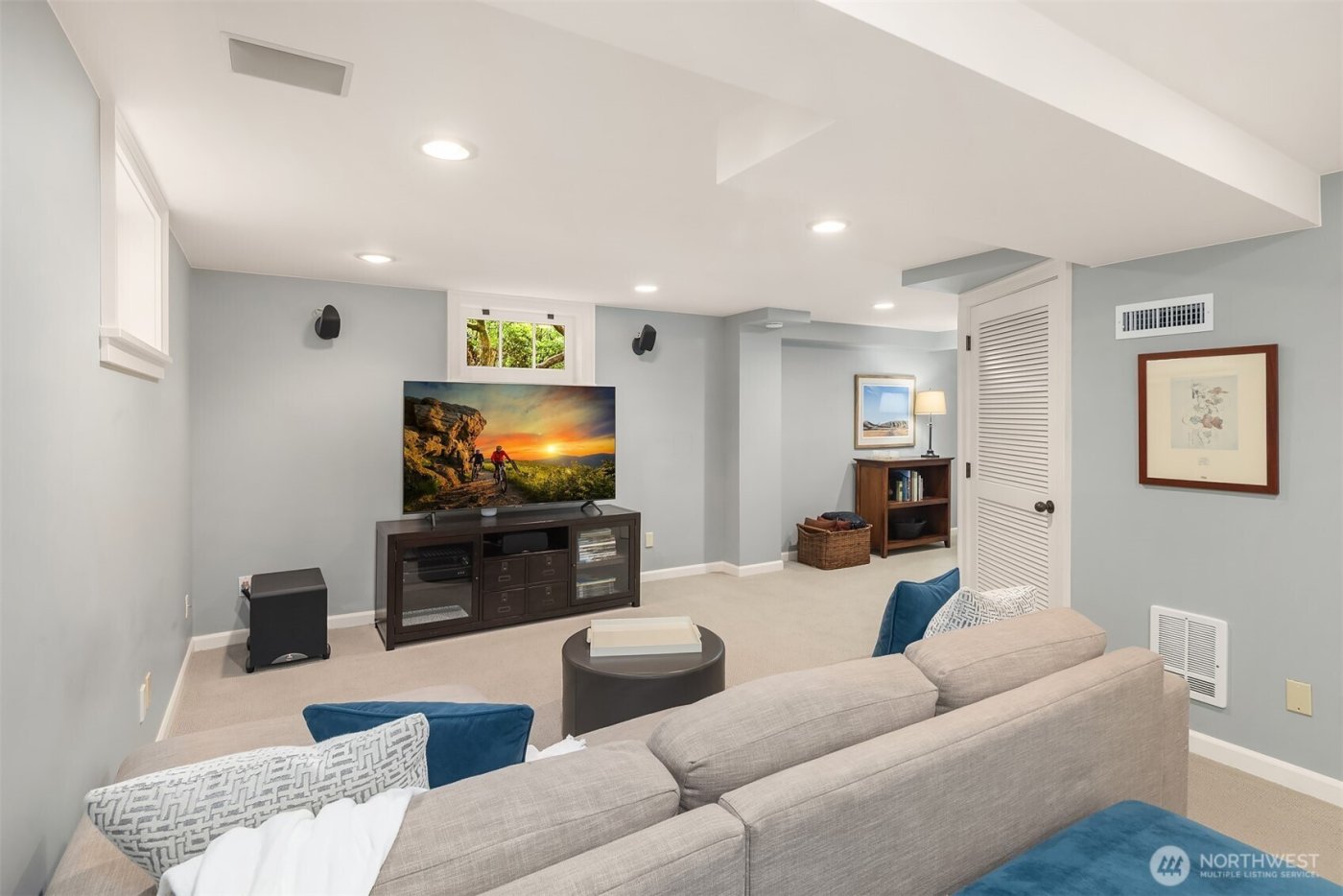 3609 Burke Avenue N, Seattle, WA 98103