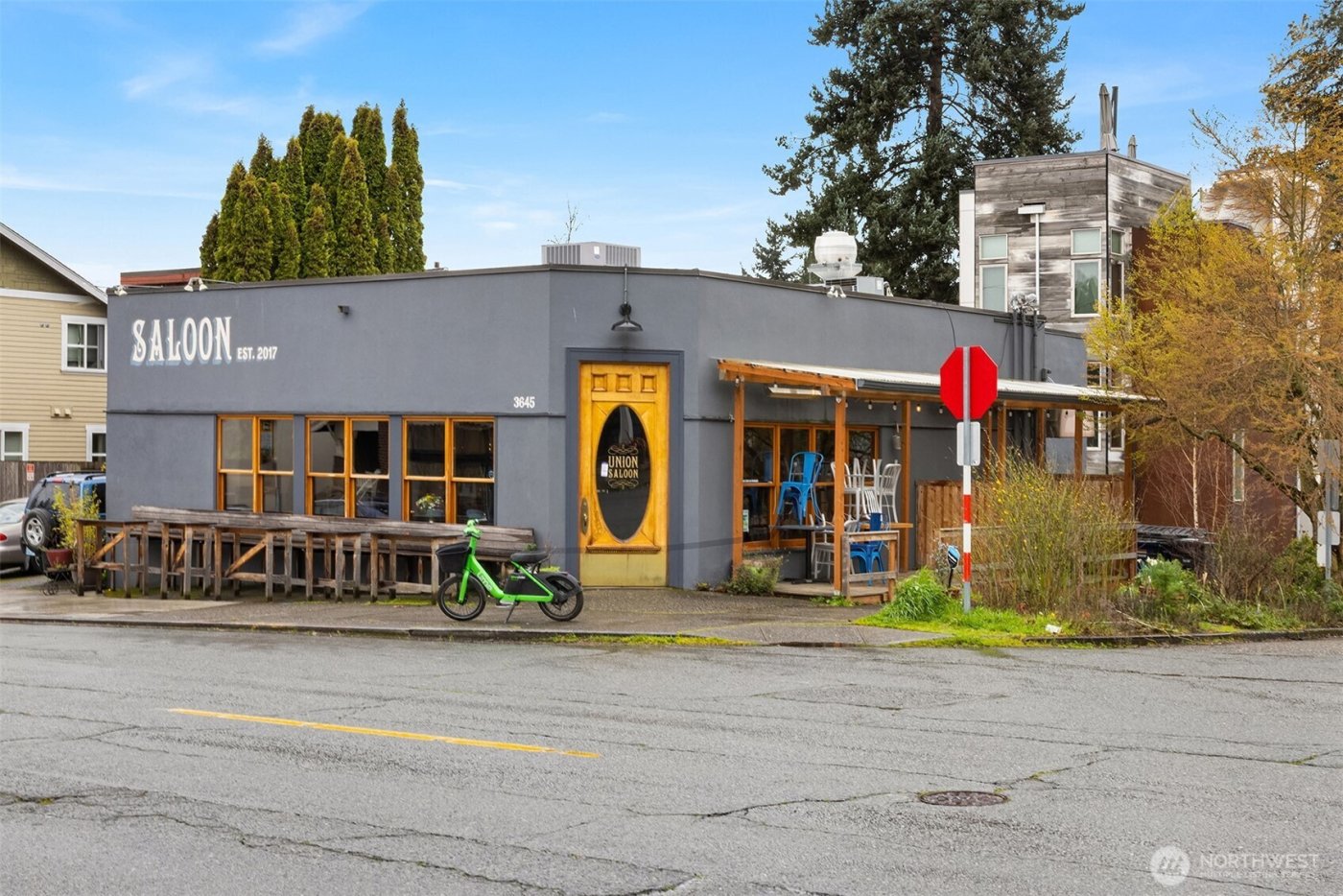 3609 Burke Avenue N, Seattle, WA 98103