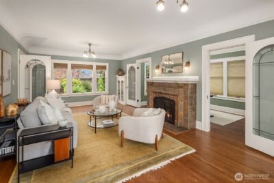 3609 Burke Avenue N, Seattle, WA 98103 - Photo 6