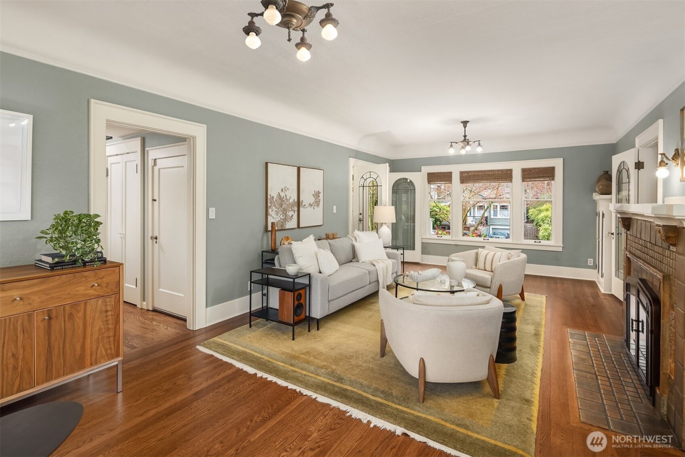 3609 Burke Avenue N, Seattle, WA 98103