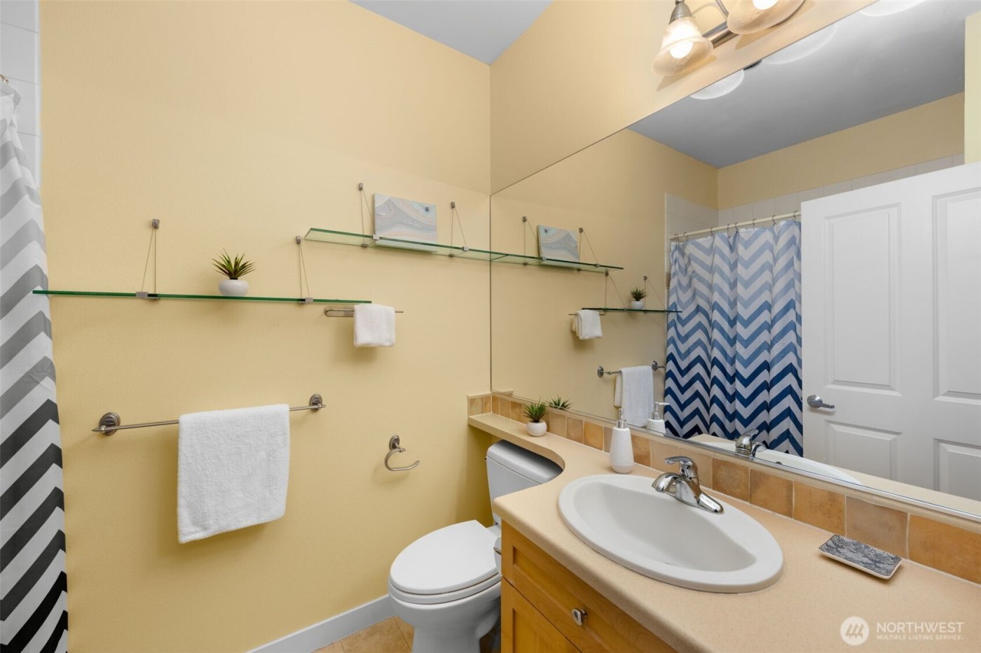 1000 Cabin Creek Lane SW #D304, Issaquah, WA 98027