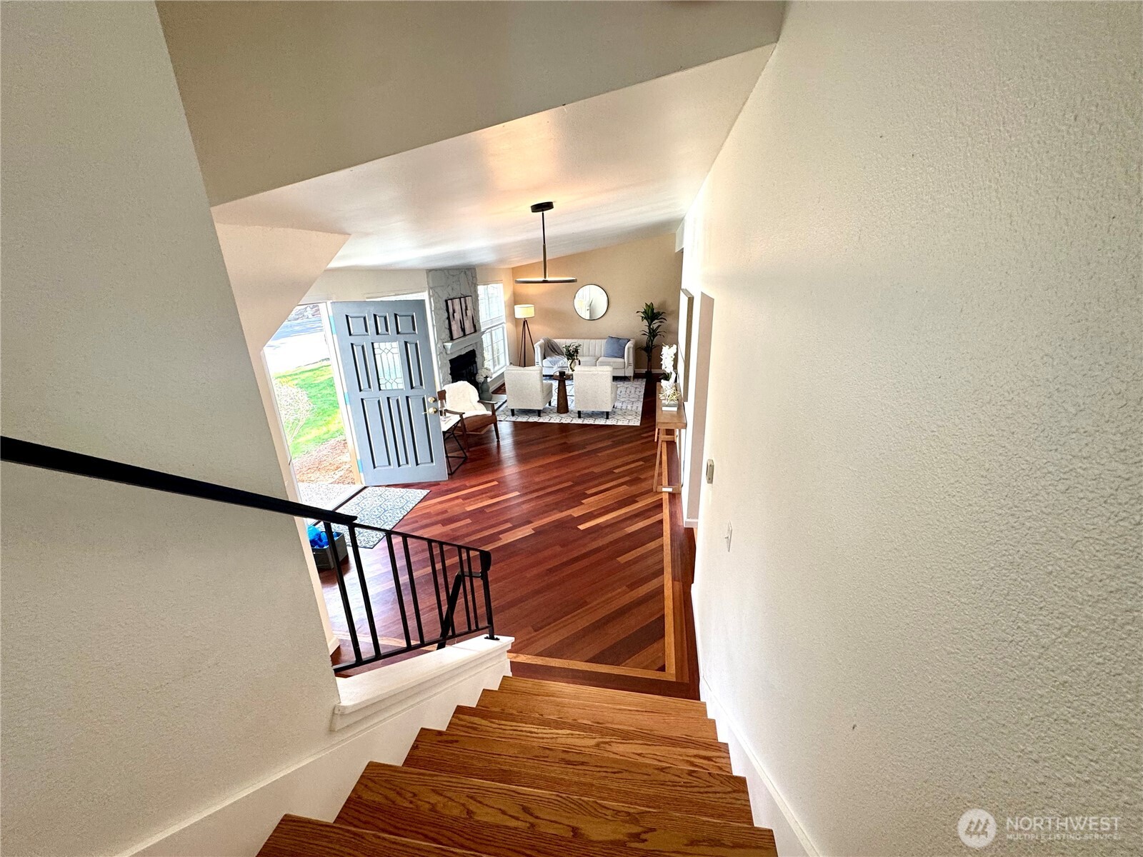 12821 87th Avenue NE, Kirkland, WA 98034