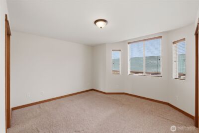 313 N Wright Avenue , Cle Elum, WA 98922 - Photo 11