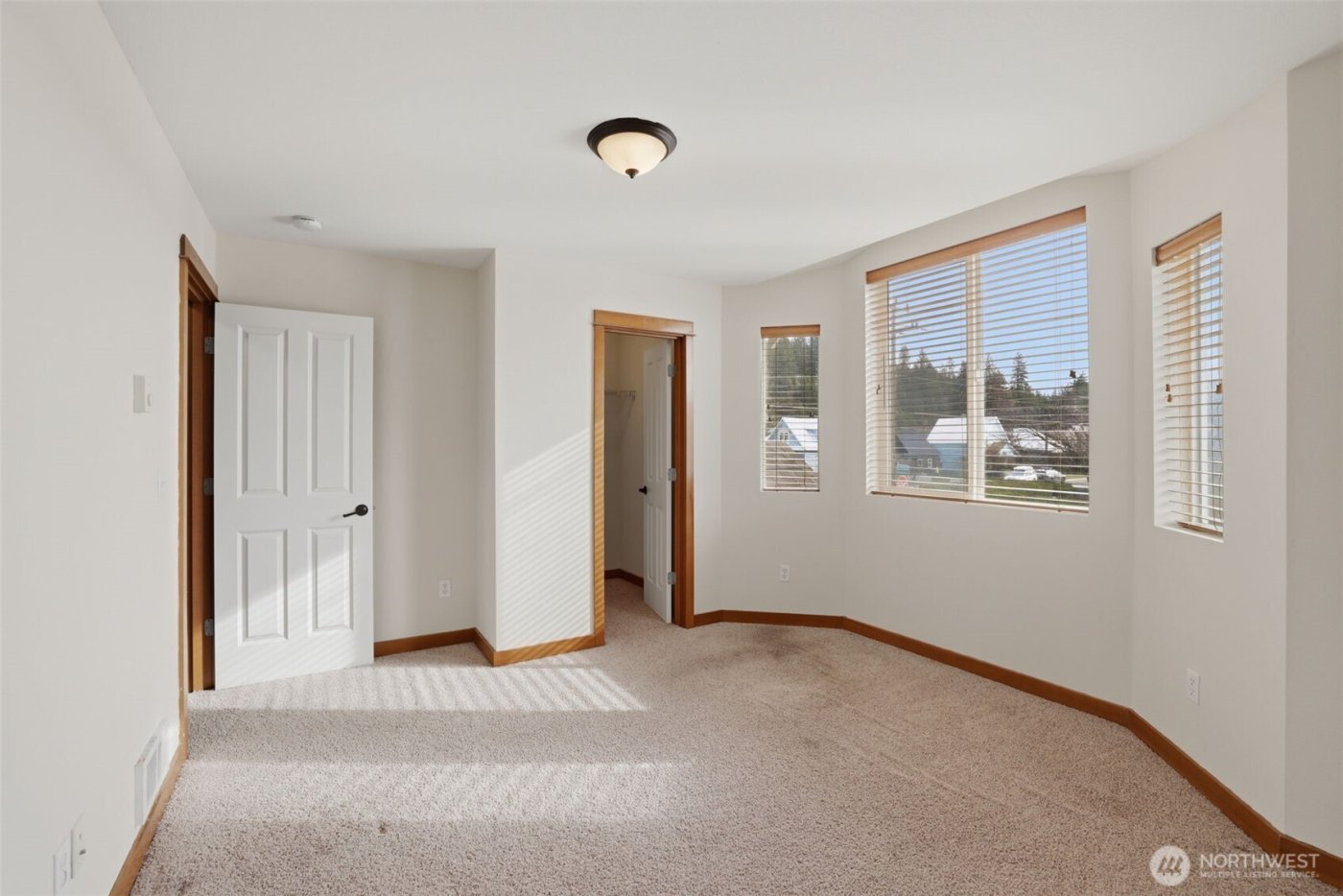 313 N Wright Avenue , Cle Elum, WA 98922