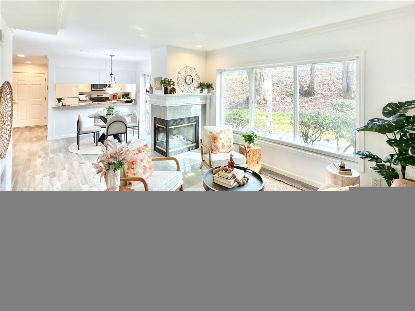 210 10th Street #4, Kirkland, WA 98033