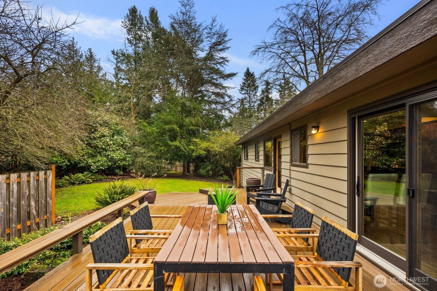 200 NW 177th Street , Shoreline, WA 98177