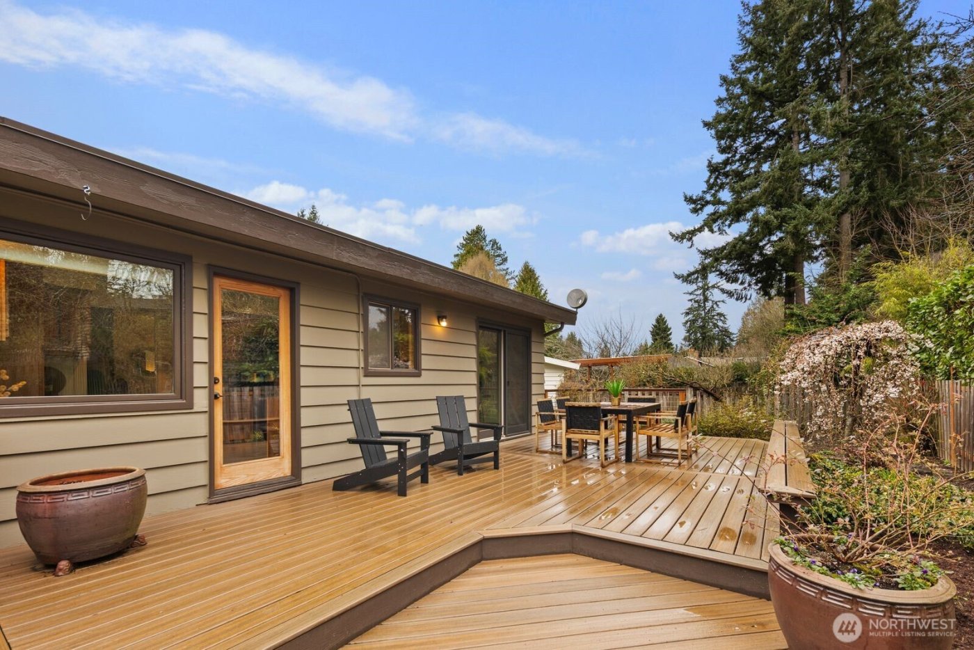 200 NW 177th Street , Shoreline, WA 98177