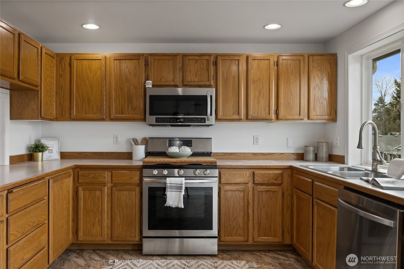 8632 S Asotin Street , Tacoma, WA 98444