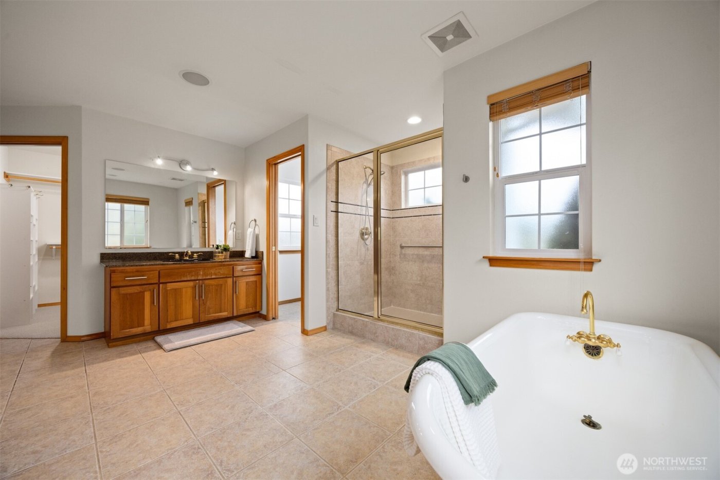 1231 Broad Street , Bellingham, WA 98229