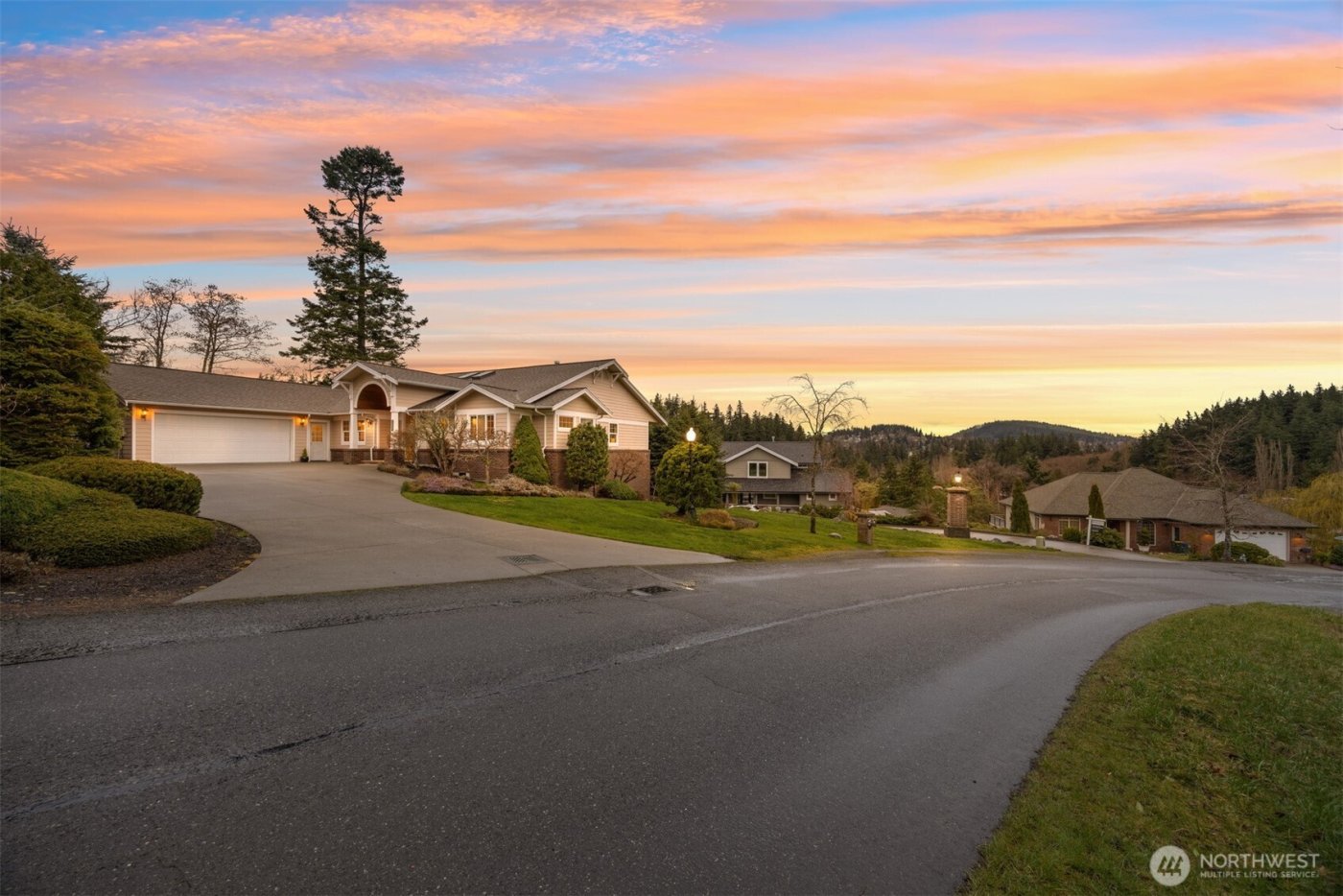 1231 Broad Street , Bellingham, WA 98229