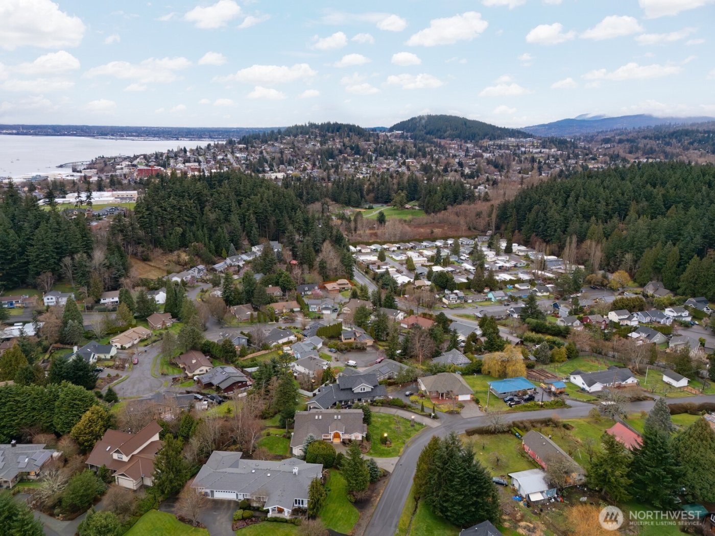 1231 Broad Street , Bellingham, WA 98229