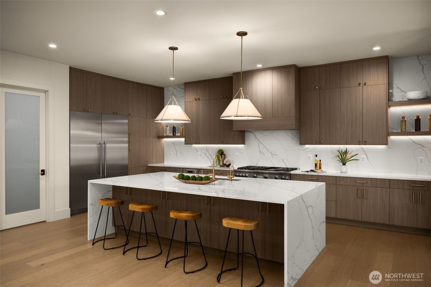 14948 SE 43rd Street , Bellevue, WA 98006