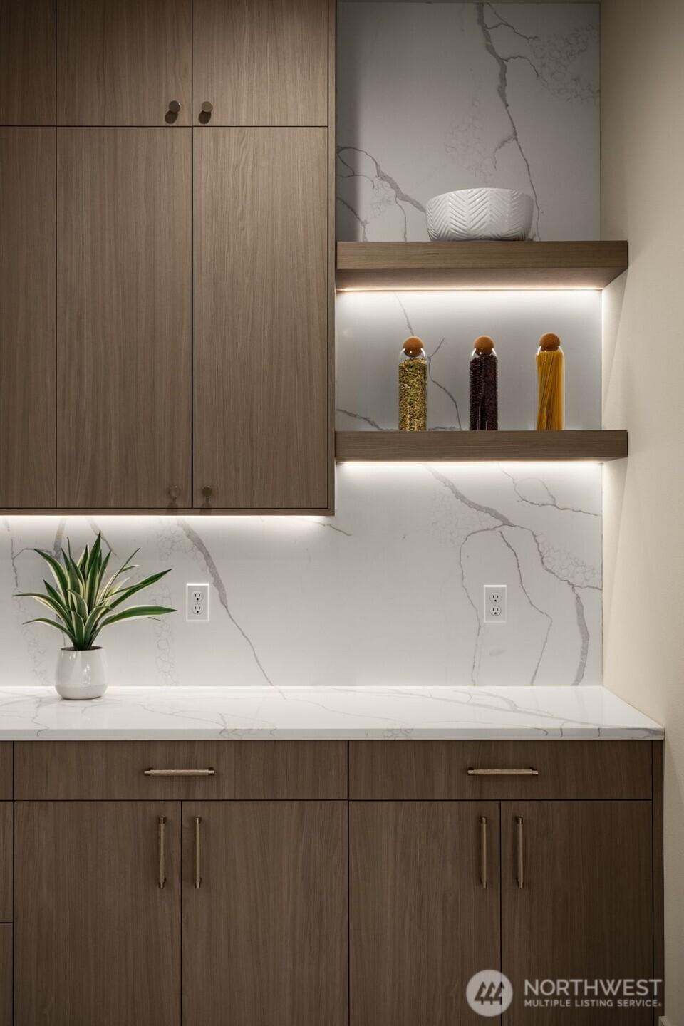 14948 SE 43rd Street , Bellevue, WA 98006