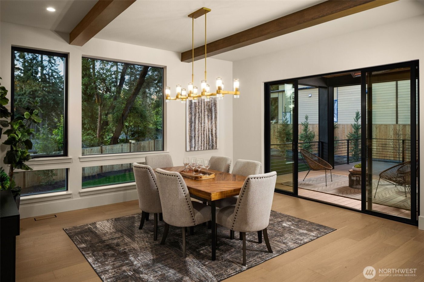 14948 SE 43rd Street , Bellevue, WA 98006