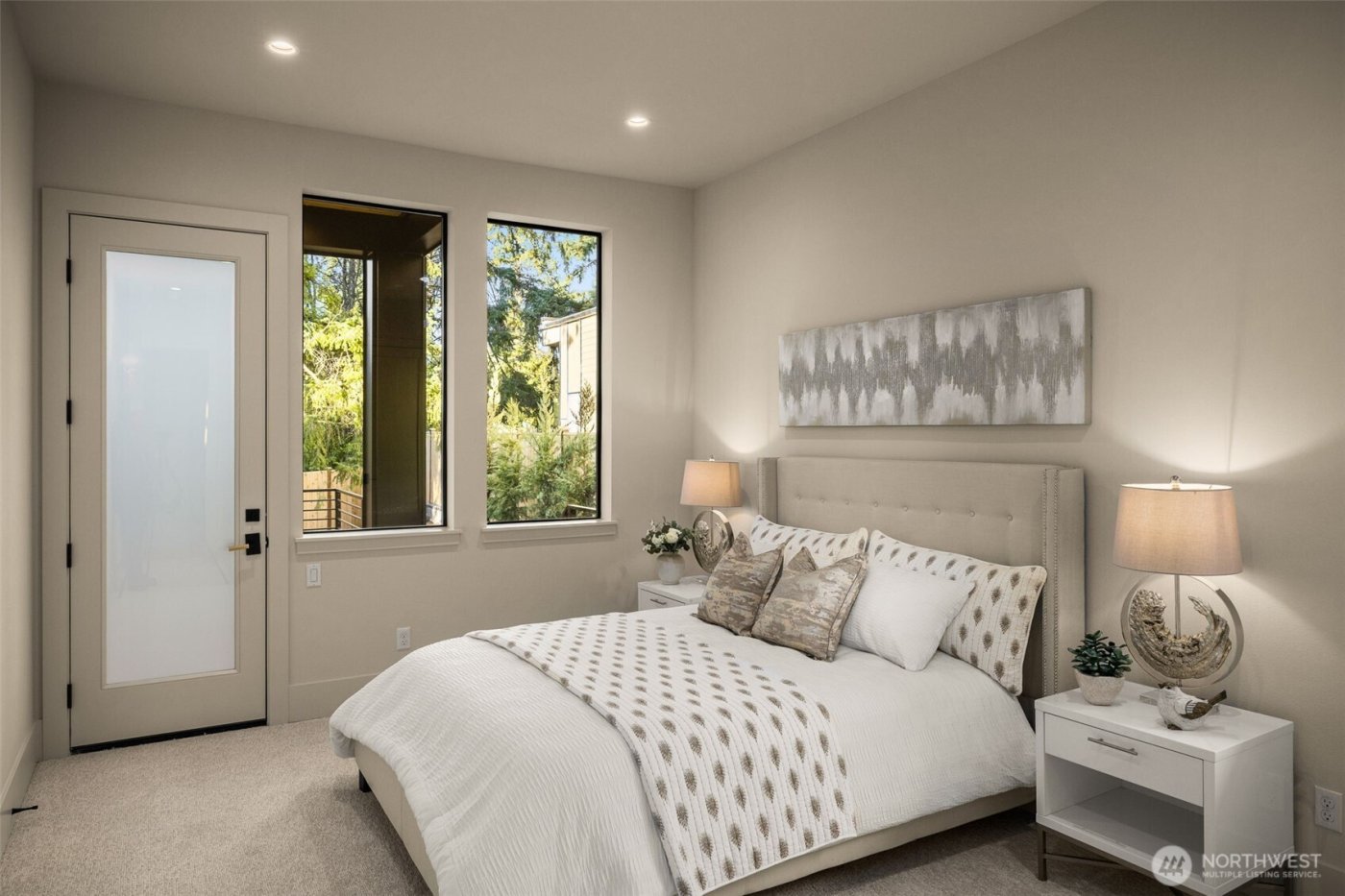 14948 SE 43rd Street , Bellevue, WA 98006