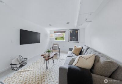 4315 52nd Avenue NE, Seattle, WA 98105 - Photo 19