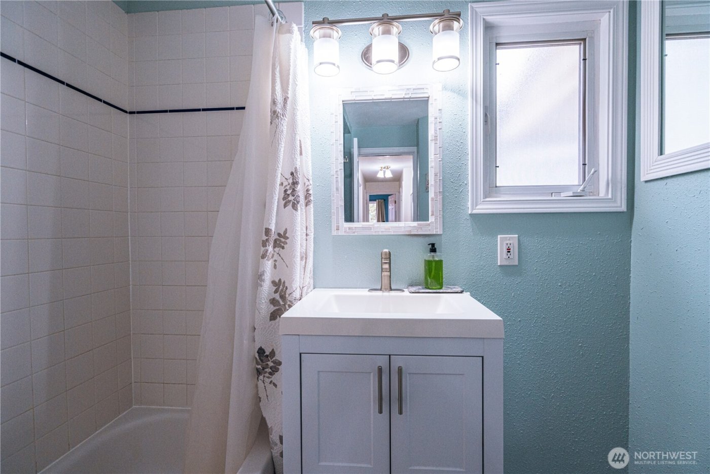 513 3rd Ave , Aberdeen, WA 98520